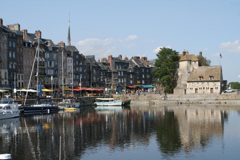 Chez Fifille Appartement Dans Honfleur Parking Prive Quarto foto